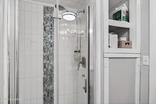 1527 Riggs Road, Maysville, NC 28555