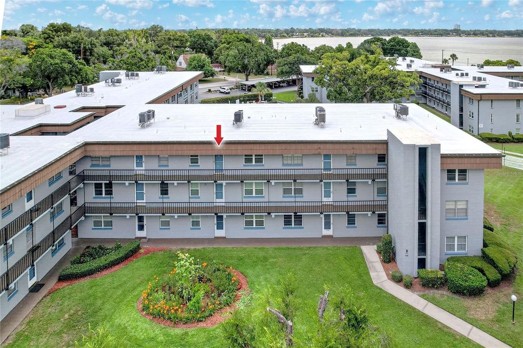 333 LAKE HOWARD DRIVE NW 312B, Winter Haven, FL 33880