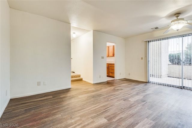 5011 Spencer Street B, Las Vegas, NV 89119