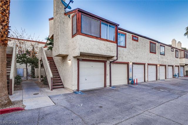 5011 Spencer Street B, Las Vegas, NV 89119