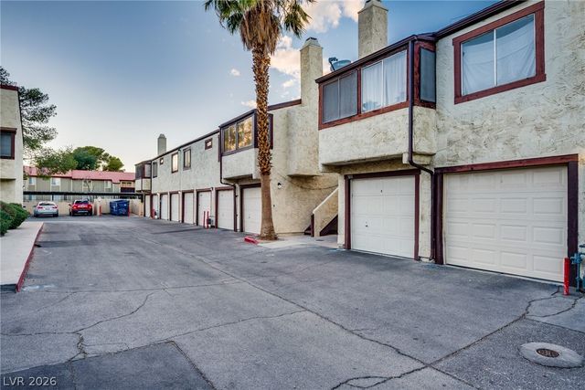 5011 Spencer Street B, Las Vegas, NV 89119