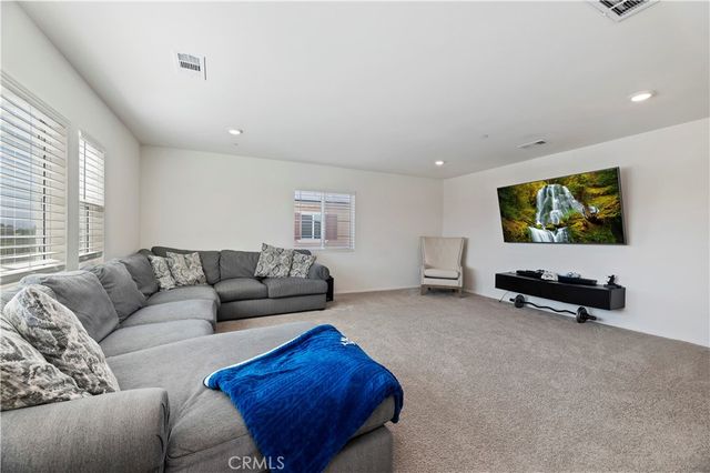2153 El Nido, Perris, CA 92571