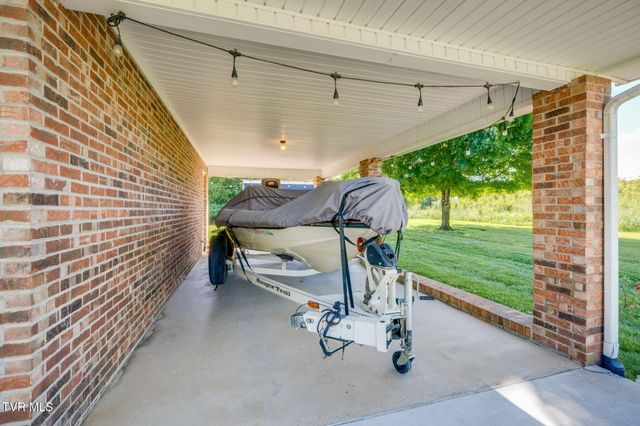 224 Arrington Road, Rogersville, TN 37857