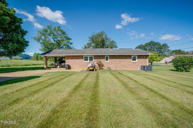 224 Arrington Road, Rogersville, TN 37857