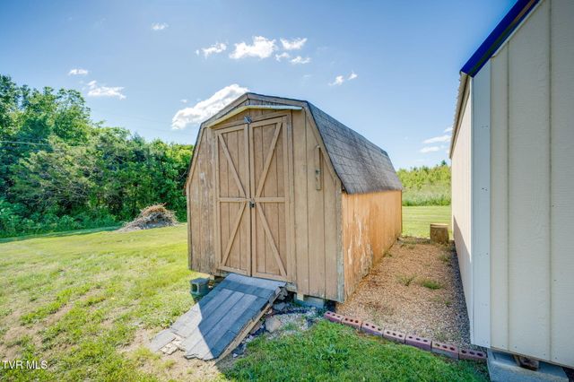 224 Arrington Road, Rogersville, TN 37857