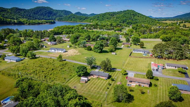 224 Arrington Road, Rogersville, TN 37857