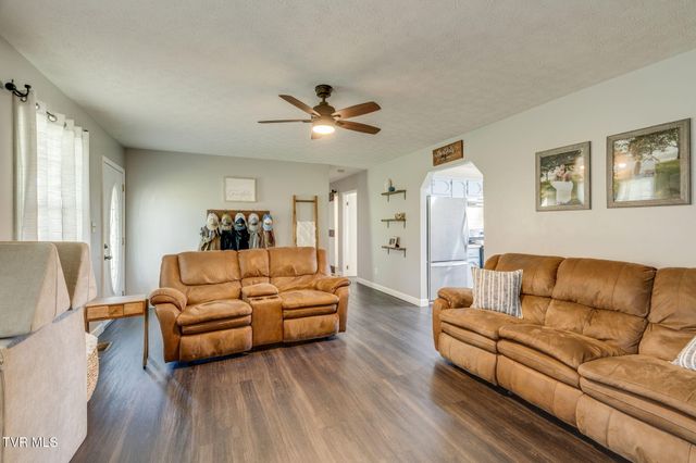 224 Arrington Road, Rogersville, TN 37857