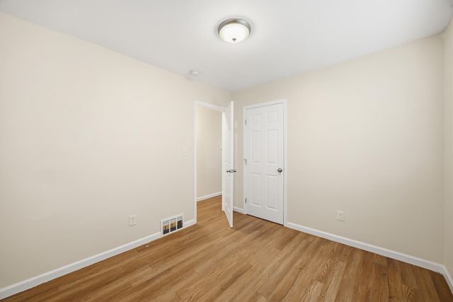 1262 Winburn Drive, Lexington, KY 40511