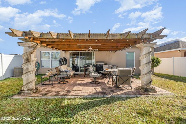 3551 Saxony Lane, St. Cloud, FL 34772