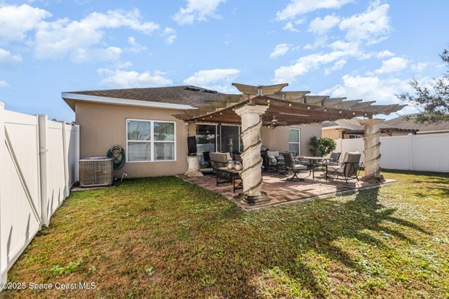 3551 Saxony Lane, St. Cloud, FL 34772