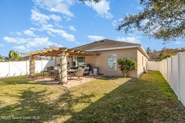 3551 Saxony Lane, St. Cloud, FL 34772