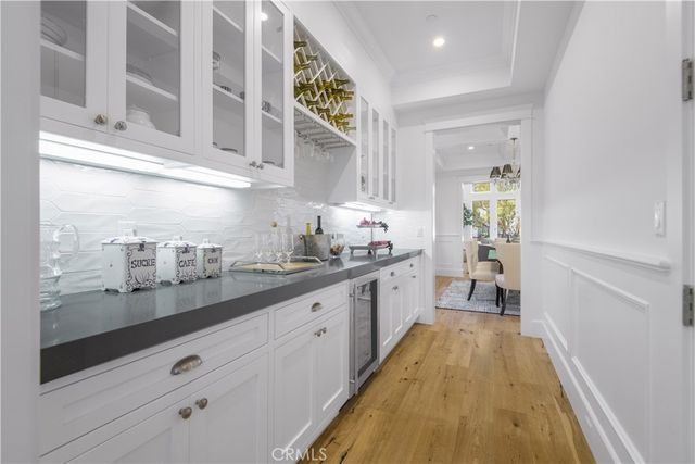 5111 Greenbush Avenue, Sherman Oaks, CA 91423