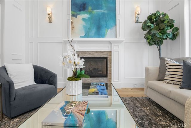 5111 Greenbush Avenue, Sherman Oaks, CA 91423