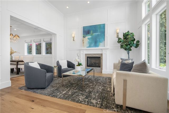 5111 Greenbush Avenue, Sherman Oaks, CA 91423