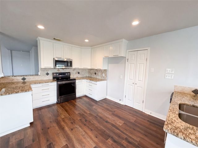 3434 Hightrail Lane, Garland, TX 75043
