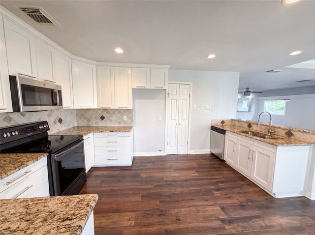 3434 Hightrail Lane, Garland, TX 75043