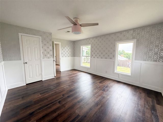 3434 Hightrail Lane, Garland, TX 75043