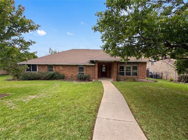 3434 Hightrail Lane, Garland, TX 75043