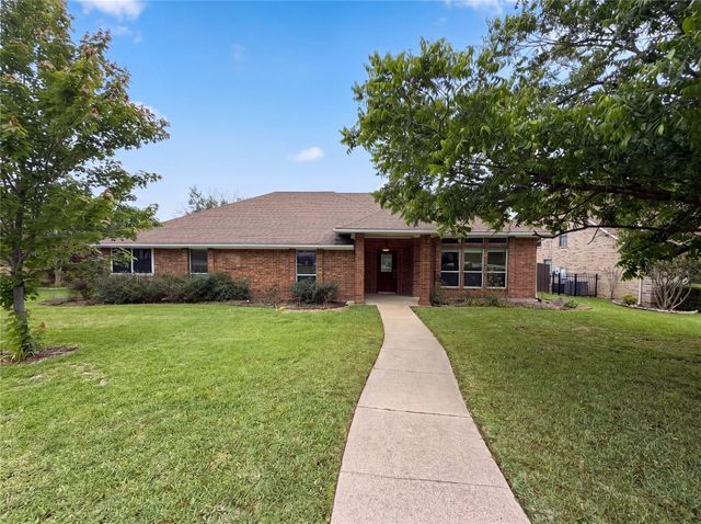 3434 Hightrail Lane, Garland, TX 75043