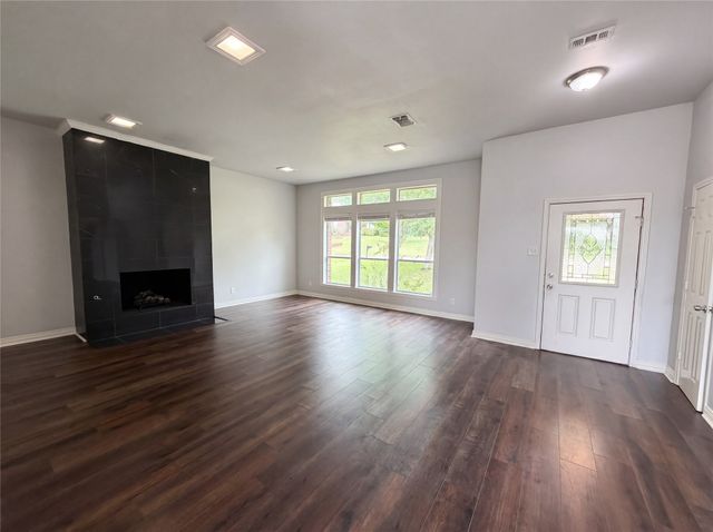 3434 Hightrail Lane, Garland, TX 75043
