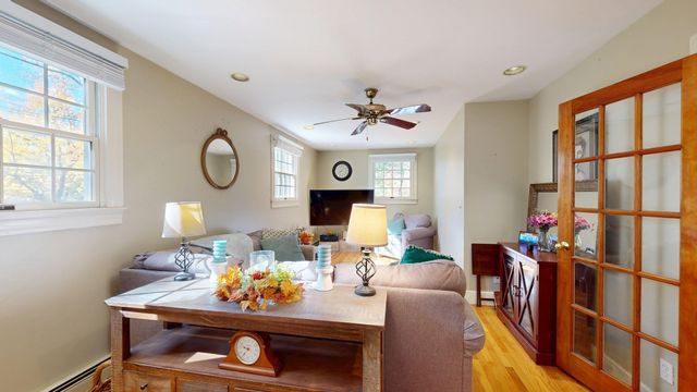 8 Nichols St, North Reading, MA 01864