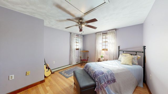 8 Nichols St, North Reading, MA 01864