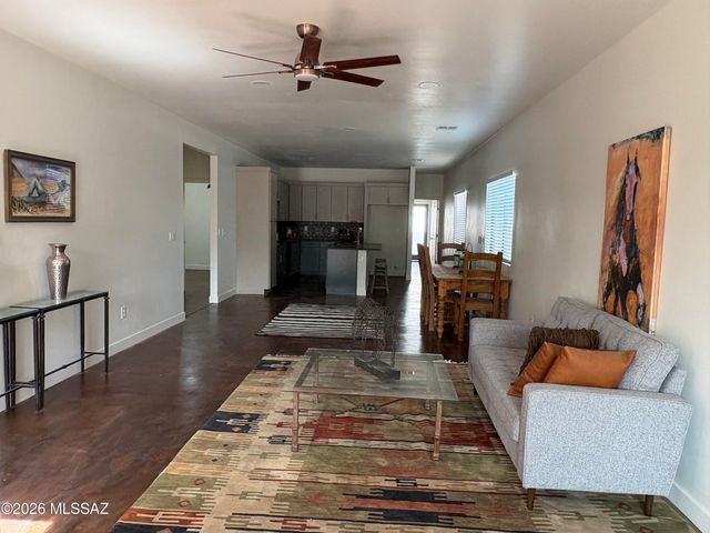 927 S Meyer Avenue, Tucson, AZ 85701