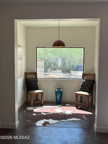 927 S Meyer Avenue, Tucson, AZ 85701