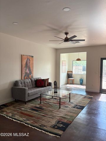 927 S Meyer Avenue, Tucson, AZ 85701