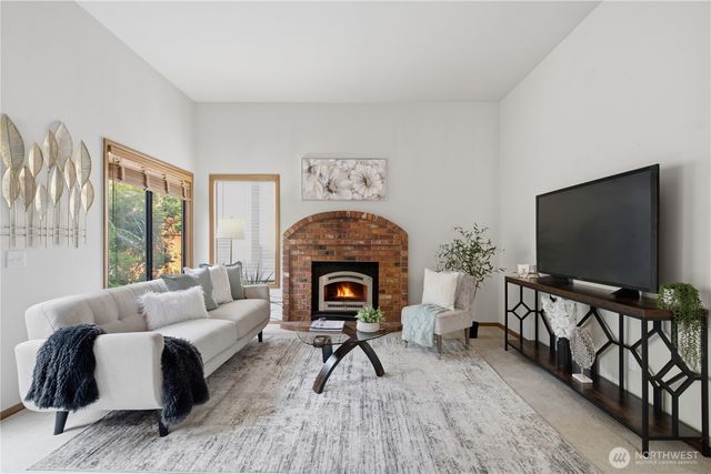 15031 93rd Place NE, Bothell, WA 98011