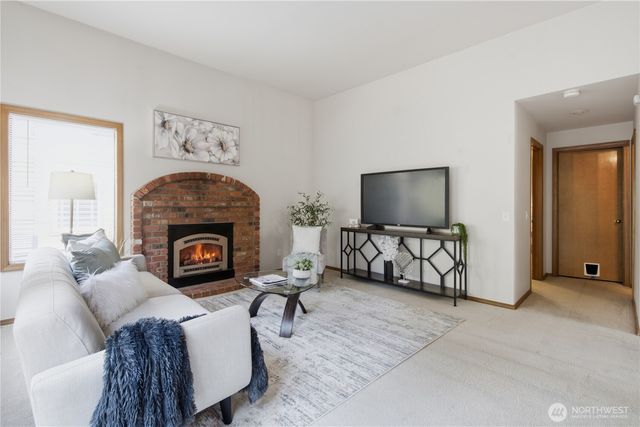 15031 93rd Place NE, Bothell, WA 98011