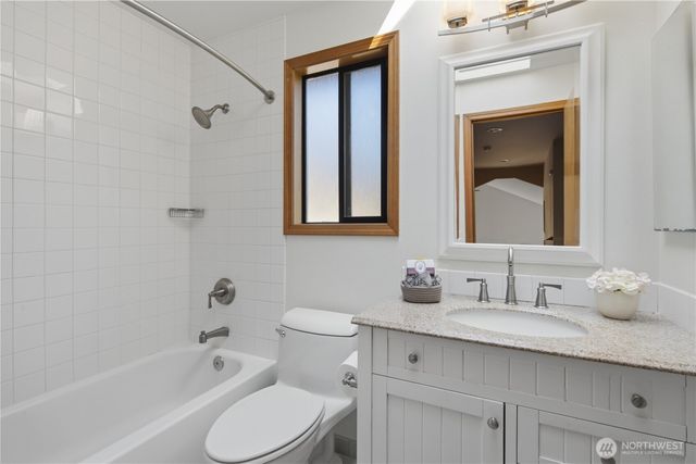 15031 93rd Place NE, Bothell, WA 98011