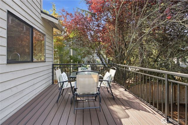 15031 93rd Place NE, Bothell, WA 98011