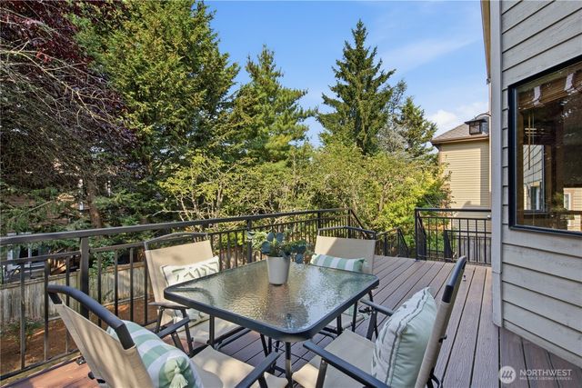 15031 93rd Place NE, Bothell, WA 98011