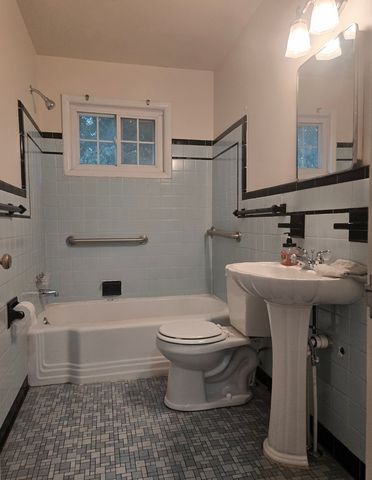 107 Wayside Drive, Hopkinsville, KY 42240