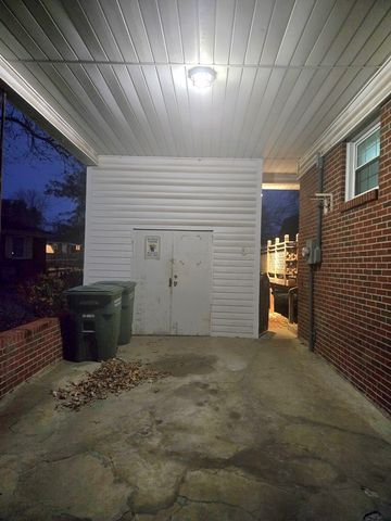 107 Wayside Drive, Hopkinsville, KY 42240