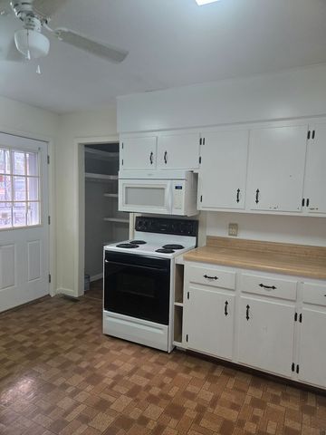 107 Wayside Drive, Hopkinsville, KY 42240