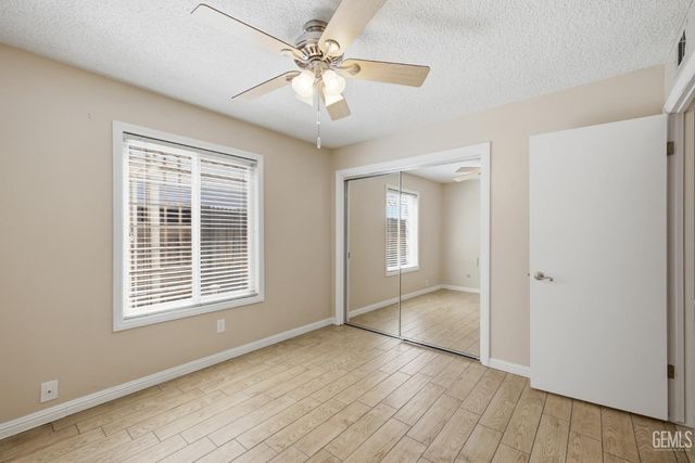 6505 Kearsarge Way, Bakersfield, CA 93309