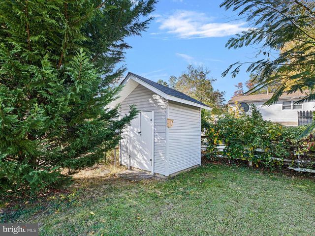 109 FORREST AVE, Wilmington, DE 19805