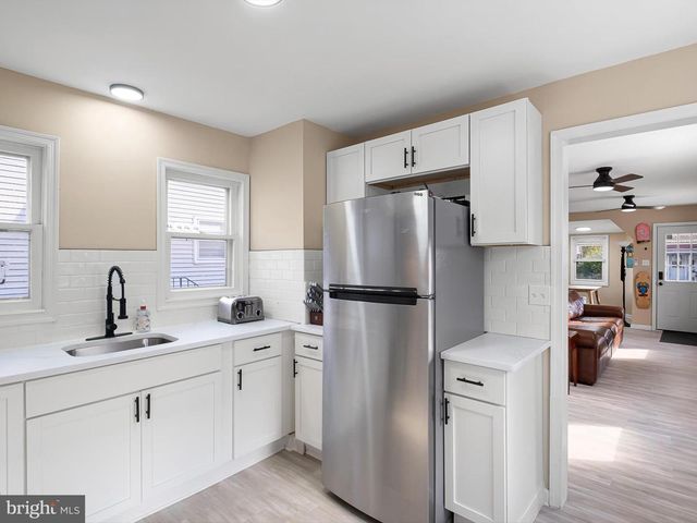 109 FORREST AVE, Wilmington, DE 19805