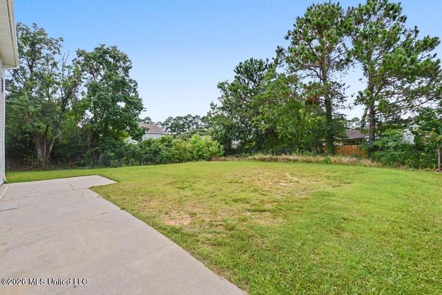 8218 Groveland Road, Ocean Springs, MS 39564