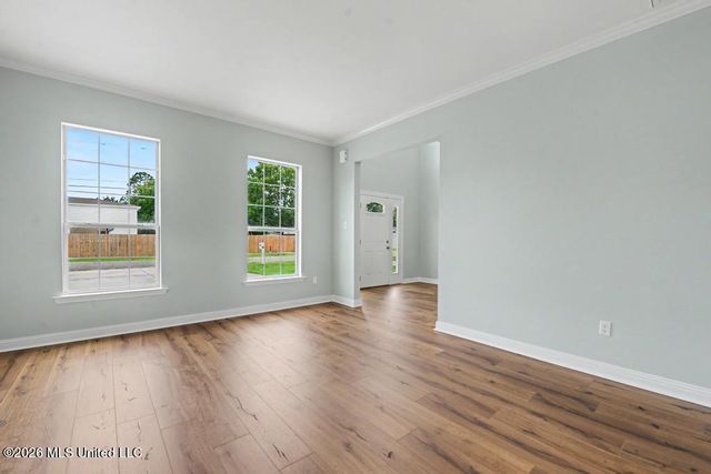 8218 Groveland Road, Ocean Springs, MS 39564