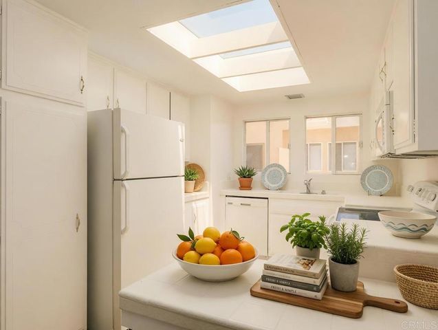 3124 Via Serena N, Laguna Woods, CA 92637