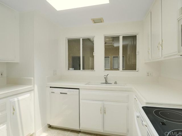 3124 Via Serena N, Laguna Woods, CA 92637
