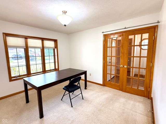 2020 Cheyenne Trail, Columbus, IN 47203