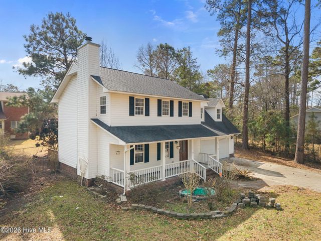 411 Candlewood Drive, Jacksonville, NC 28540