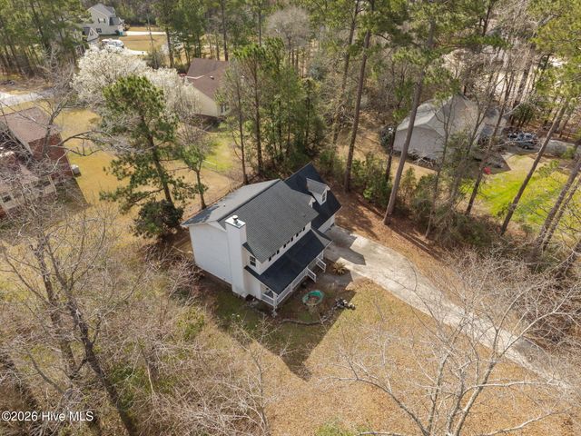 411 Candlewood Drive, Jacksonville, NC 28540