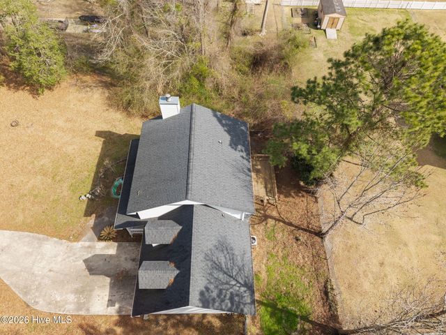 411 Candlewood Drive, Jacksonville, NC 28540
