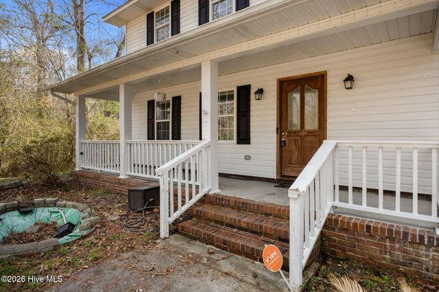 411 Candlewood Drive, Jacksonville, NC 28540