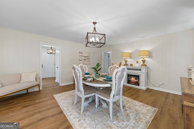 258 Pebble Creek Drive, Toccoa, GA 30577